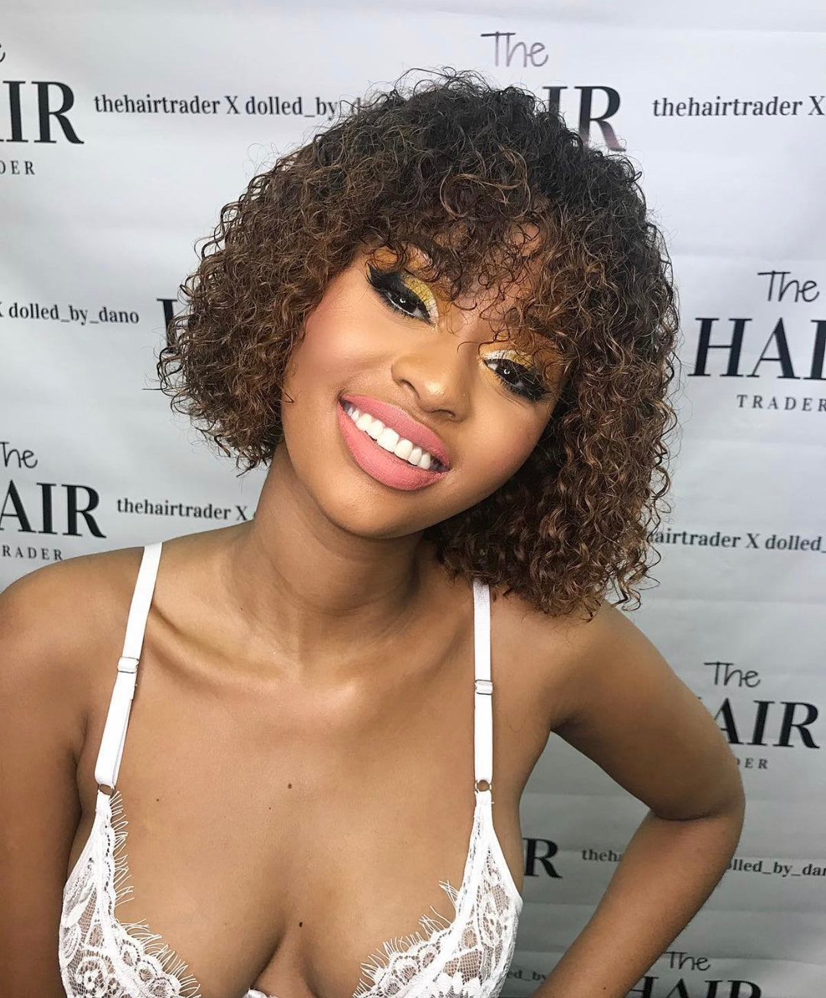 Closure Wigs (CURLY)