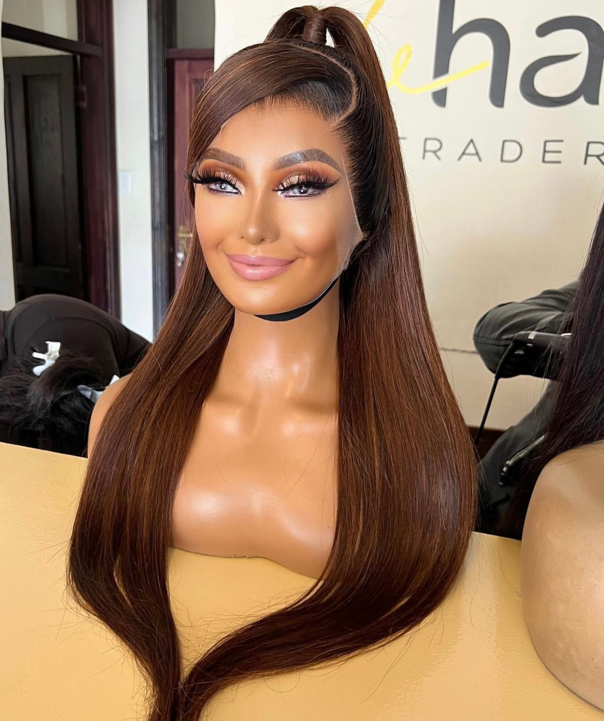 Frontal Wigs (STRAIGHT)